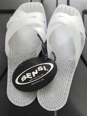 Women's Sensi Waterproof Sandals (NWT)